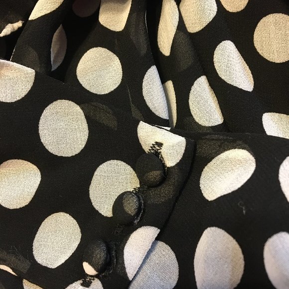 Forever 21 keyhole back Black/White dot dress - Picture 5 of 5